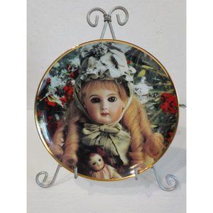 VTG Hanau Doll Museum Portrait of Celeste Porcelain Plate 23k C-7724 Portugal